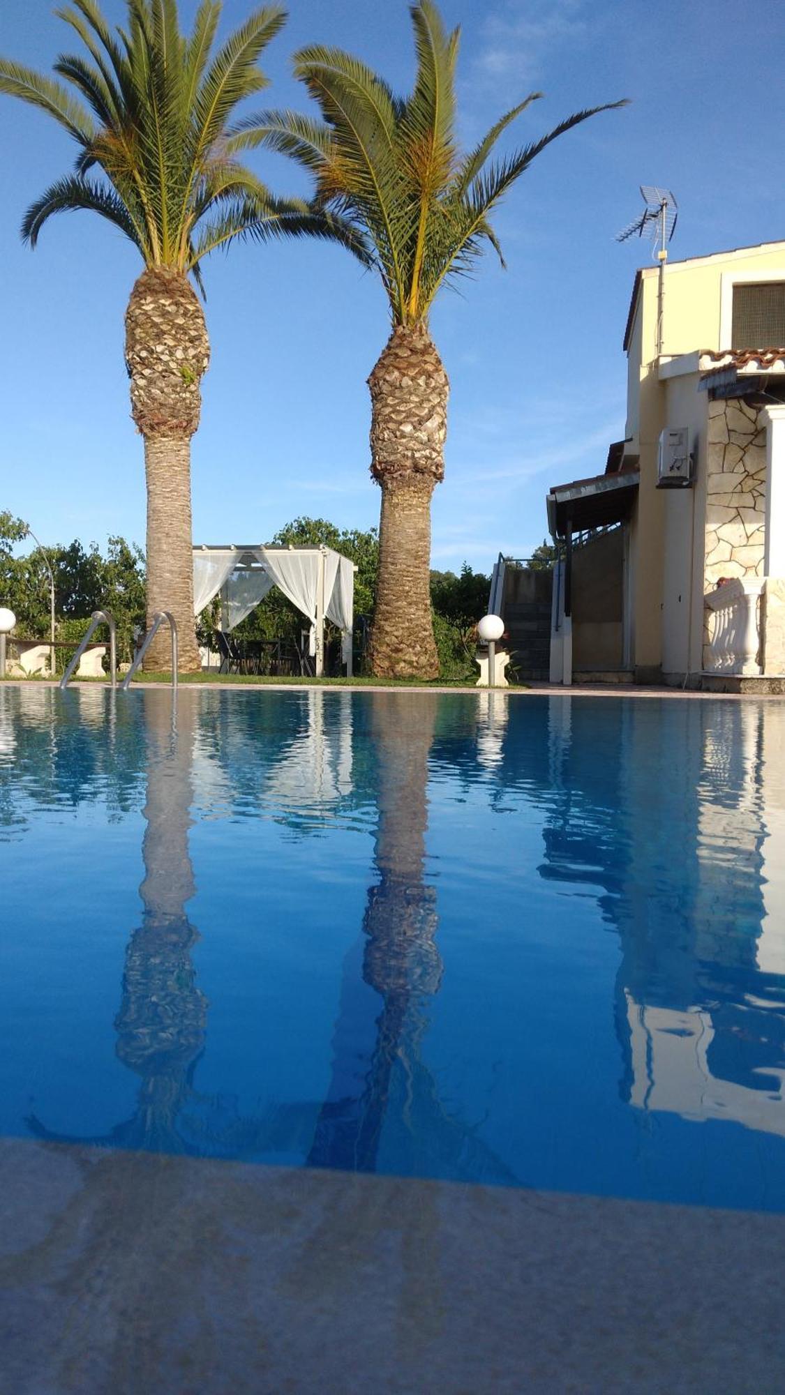 Blue Sky Aparthotel ซีดารี ภายนอก รูปภาพ
